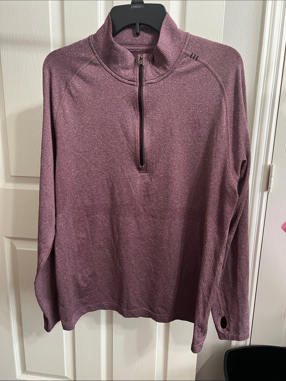 Lululemon Men’s Metal Vent Tech Half Zip Large